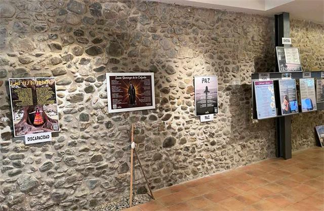 Exposición Poesía social
